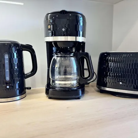 Luhtitalon Paeaetyhuoneisto Saunalla - Liinavaatteet,pyyhkeet Ja Loppusiivous Sisaeltyvaet Aina Majoituksen Hintaan * Kalajoki