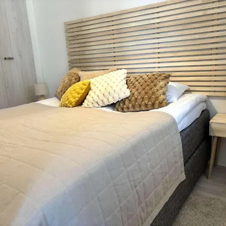 Appartamento Luhtitalon Paeaetyhuoneisto Saunalla - Liinavaatteet,pyyhkeet Ja Loppusiivous Sisaeltyvaet Aina Majoituksen Hintaan *